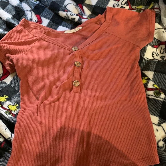 Long crop - Picture 1 of 1